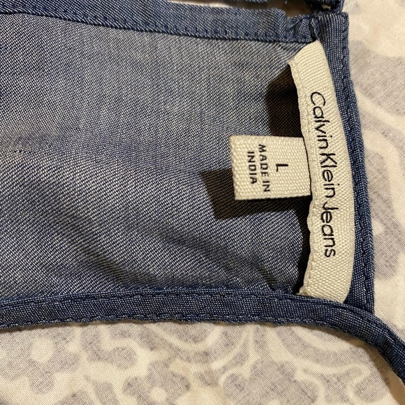 Cute Chambray Tank - Picture 3 of 3